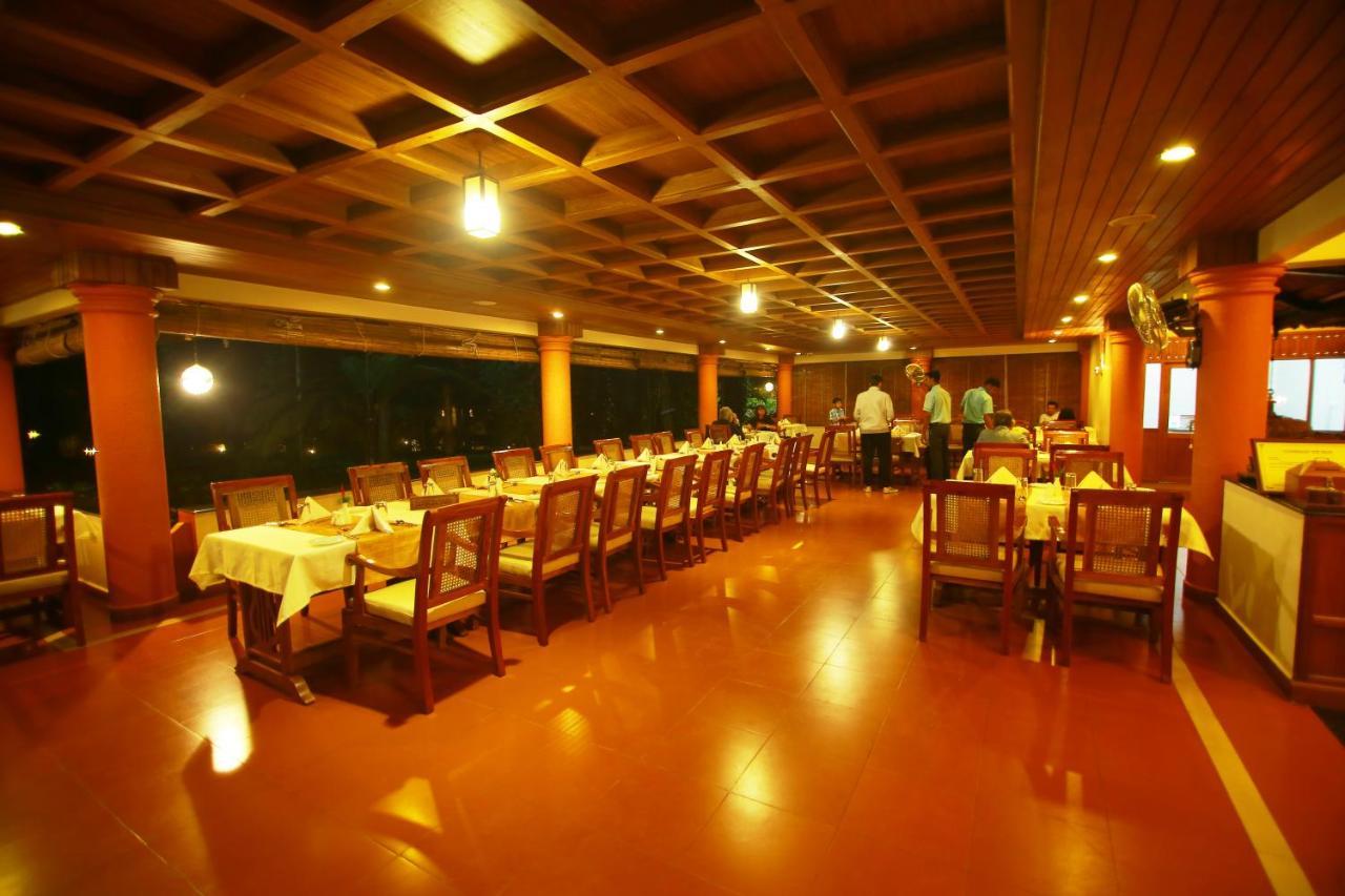 Greenwoods Resort, Thekkady Bagian luar foto